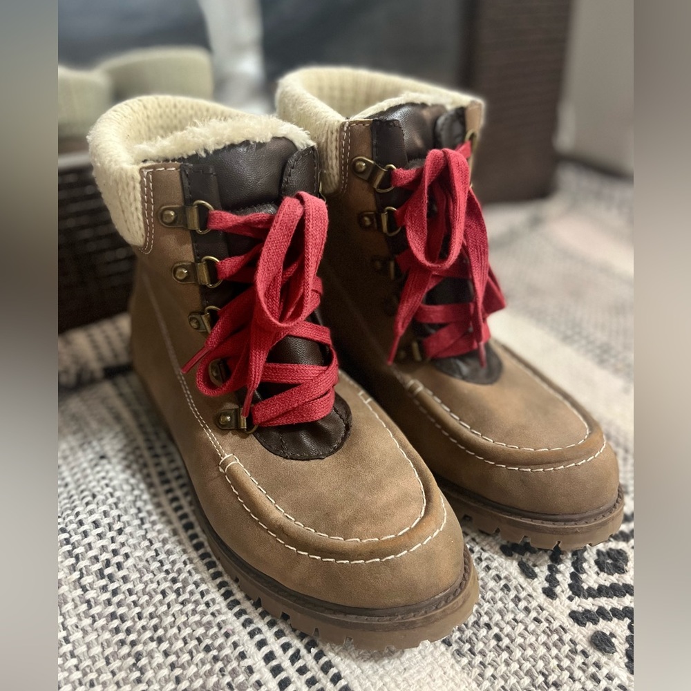 Boots 🥾